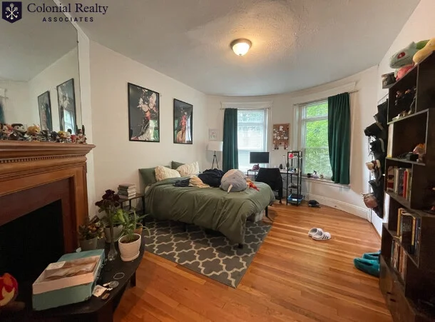 4 bed, 2 bath apartment for rent at 193 Winthrop Rd Unit 5, Aspinwall Hill — photo 4 of 12