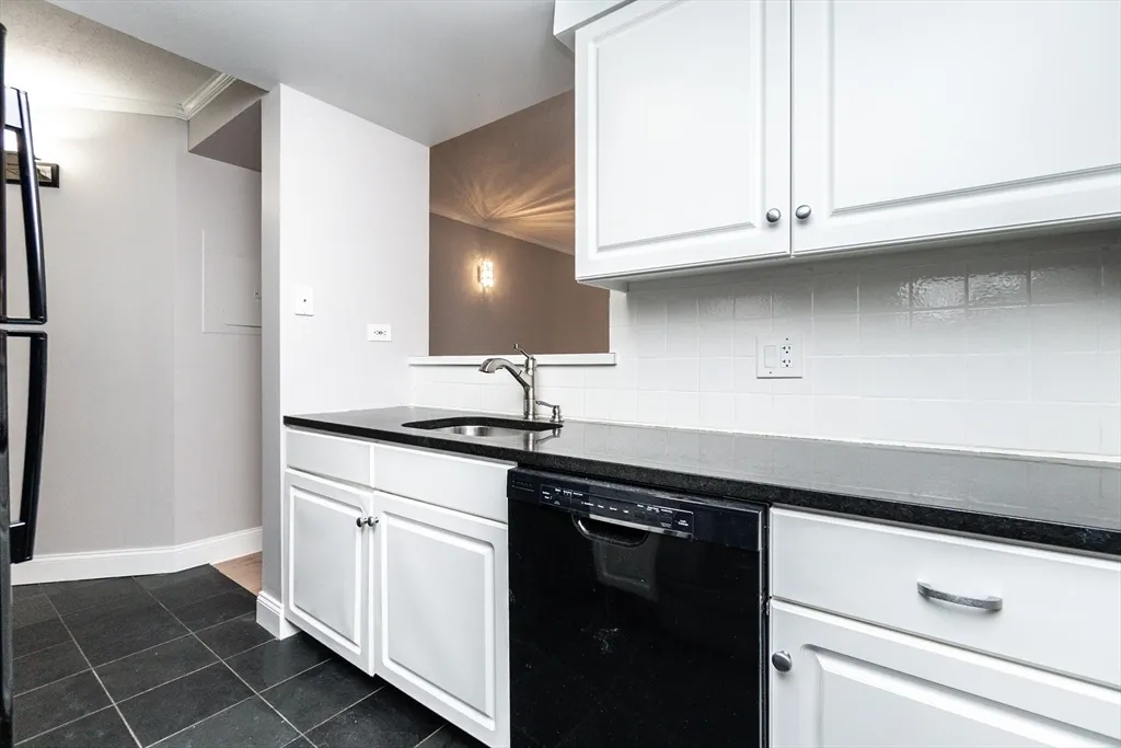 1 bed, 1 bath apartment for rent at 1933 Commonwealth Ave Unit 108, Brighton — photo 9 of 27
