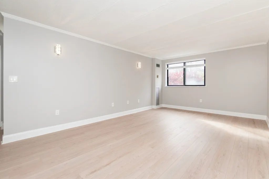 1 bed, 1 bath apartment for rent at 1933 Commonwealth Ave Unit 108, Brighton — photo 12 of 27
