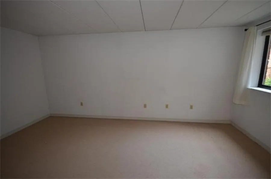 1 bed, 1 bath apartment for rent at 1933 Commonwealth Ave Unit 111, Brighton — photo 7 of 13