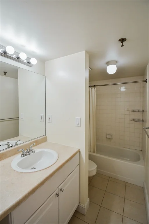 2 bed, 2 bath apartment for rent at 1933 Commonwealth Ave Unit 312, Brighton — photo 11 of 14