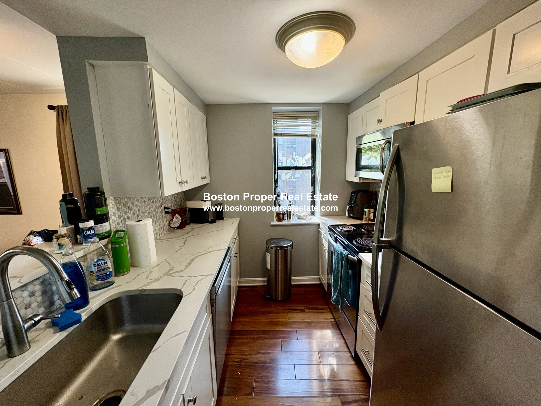 1 bed, 1 bath apartment for rent at 1933 Commonwealth Ave Unit 401, Brighton — photo 2 of 10