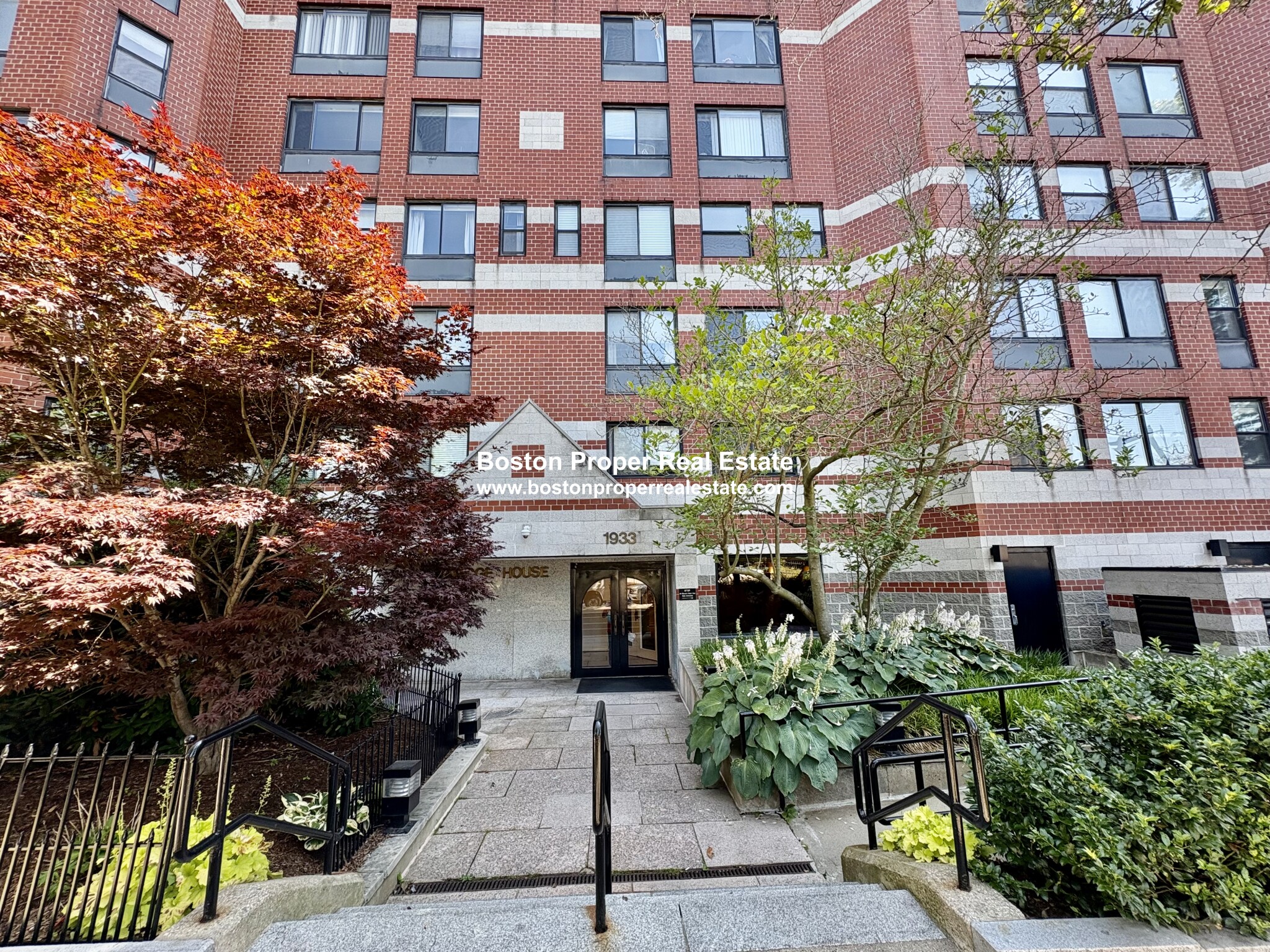 1 bed, 1 bath apartment for rent at 1933 Commonwealth Ave Unit 401, Brighton — photo 10 of 10