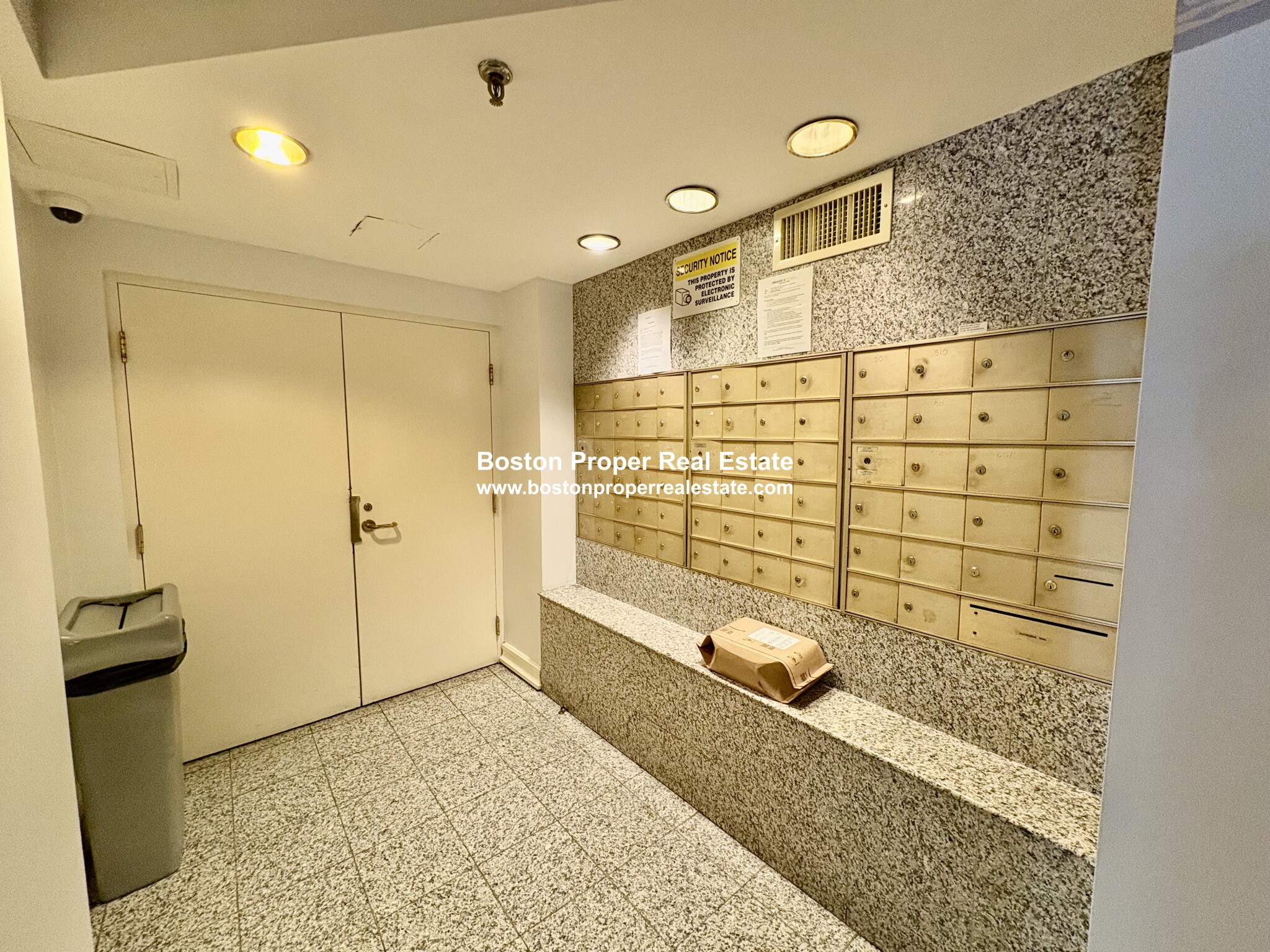 1 bed, 1 bath apartment for rent at 1933 Commonwealth Ave Unit 401, Brighton — photo 8 of 10