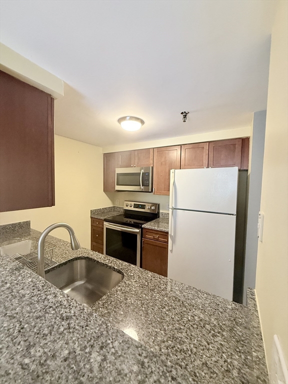 1 bed, 1 bath apartment for rent at 1933 Commonwealth Ave Unit 408, Brighton — photo 13 of 28