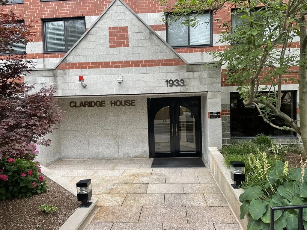 1 bed, 1 bath apartment for rent at 1933 Commonwealth Ave Unit 411, Brighton — photo 1 of 14