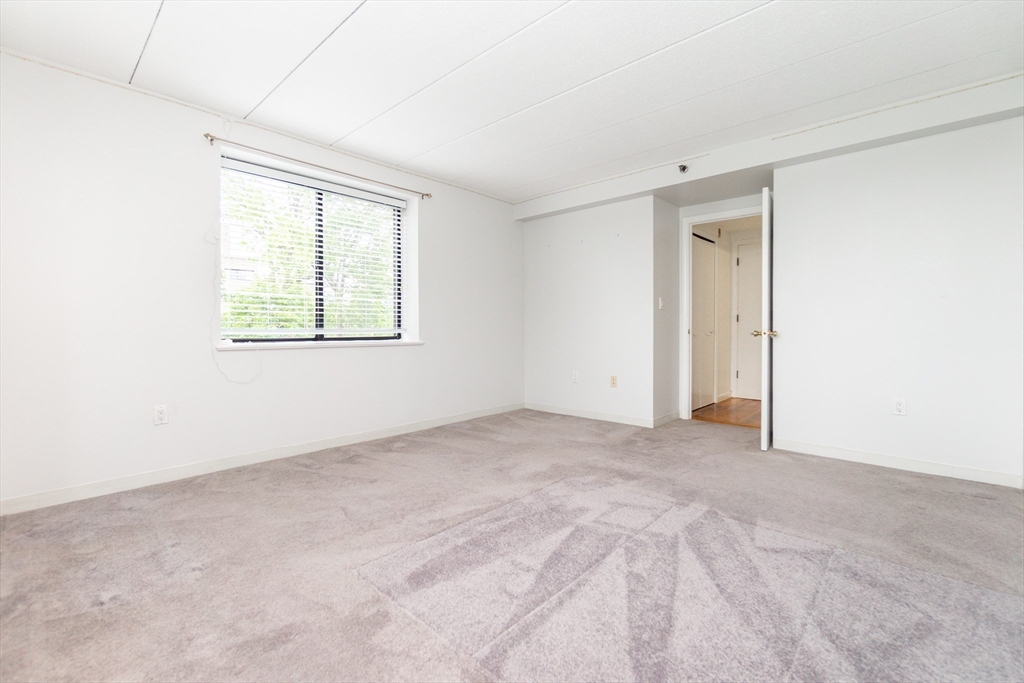 2 bed, 2 bath apartment for rent at 1933 Commonwealth Ave Unit 603, Brighton — photo 16 of 29