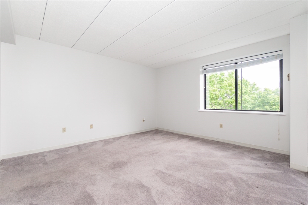 2 bed, 2 bath apartment for rent at 1933 Commonwealth Ave Unit 603, Brighton — photo 17 of 29