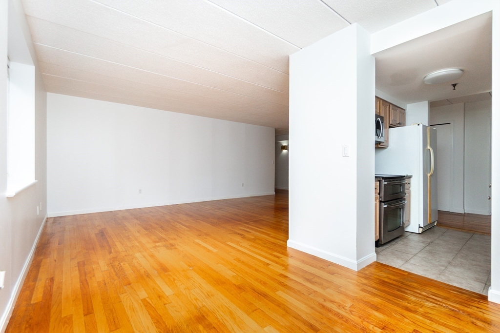 2 bed, 2 bath apartment for rent at 1933 Commonwealth Ave Unit 603, Brighton — photo 5 of 29