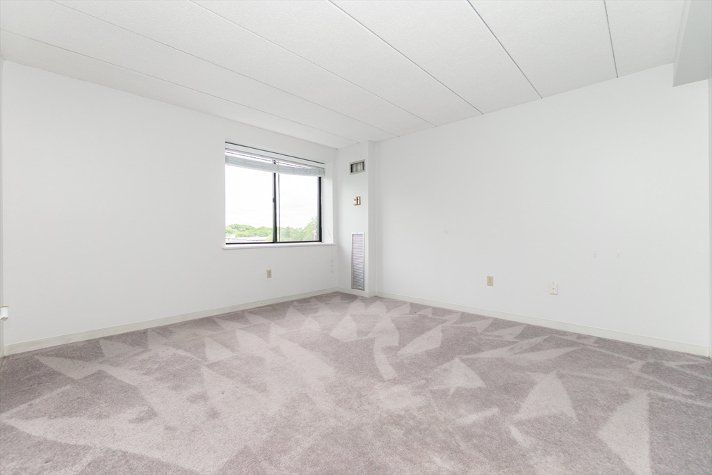 2 bed, 2 bath apartment for rent at 1933 Commonwealth Ave Unit 603, Brighton — photo 18 of 29