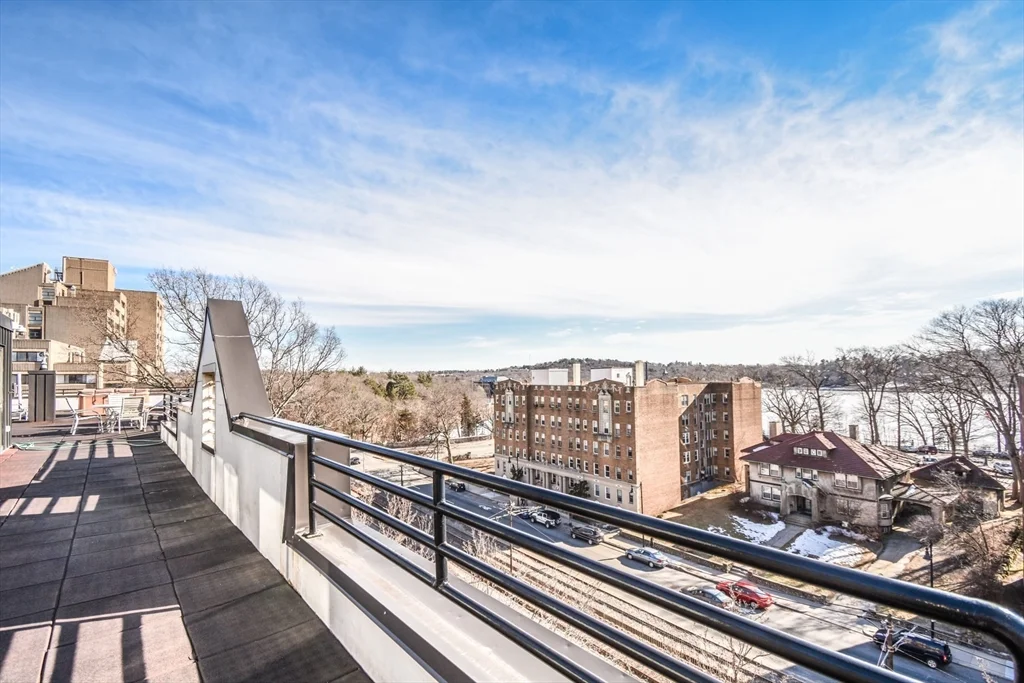 1 bed, 1 bath apartment for rent at 1933 Commonwealth Ave Unit 604, Brighton — photo 16 of 18