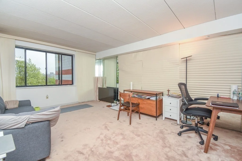 1 bed, 1 bath apartment for rent at 1933 Commonwealth Ave Unit 605, Brighton — photo 5 of 14