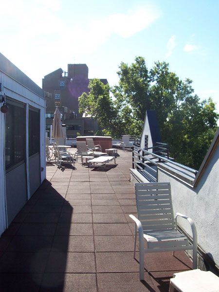 2 bed, 1 bath apartment for rent at 1933 Commonwealth Ave Unit Half-Fee-Price, Brighton — photo 34 of 44
