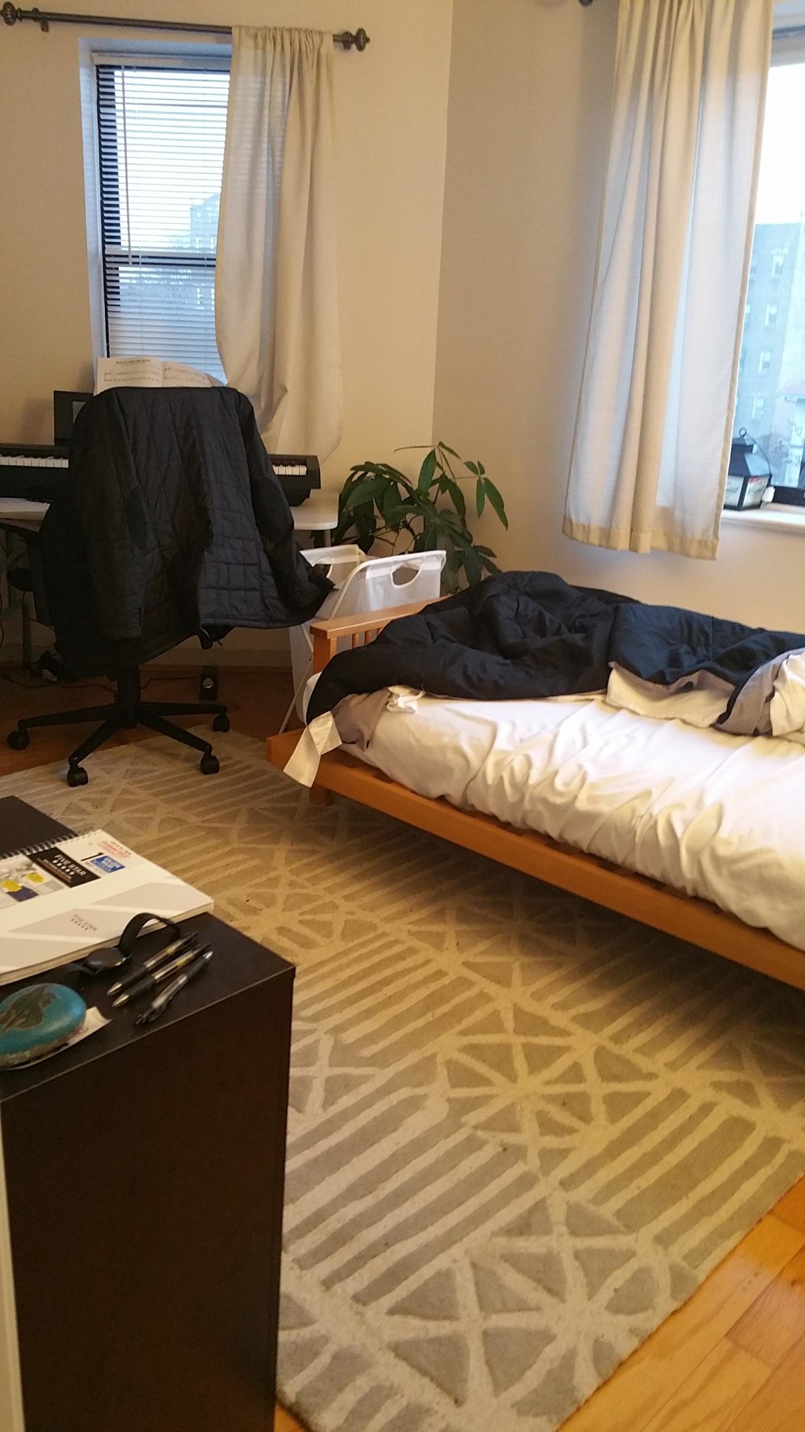 2 bed, 1 bath apartment for rent at 1933 Commonwealth Ave Unit Half-Fee-Price, Brighton — photo 17 of 44