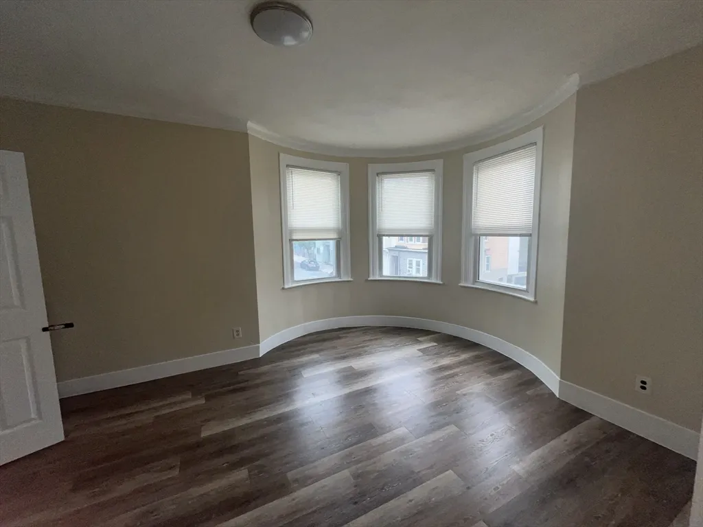 2 bed, 1 bath apartment for rent at 194-1/2 Lexington St Unit 2, East Boston — photo 8 of 15