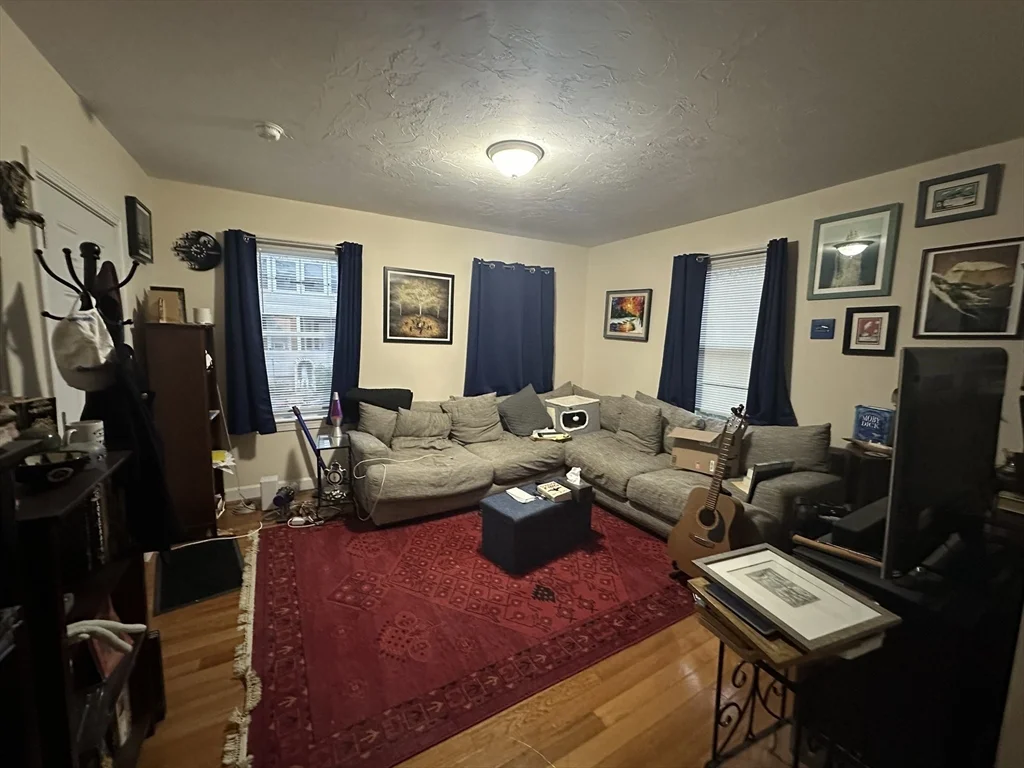 2 bed, 1 bath apartment for rent at 194 Adams St Unit 1, Edgeworth — photo 4 of 10