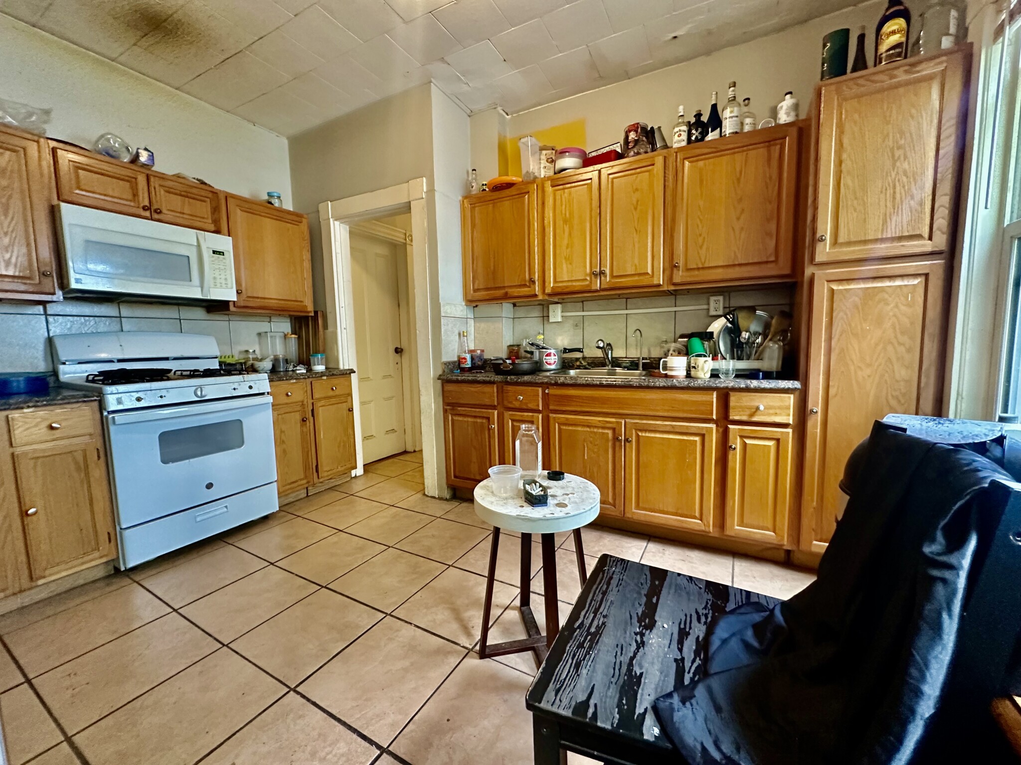 3 bed, 1 bath apartment for rent at 194 Boylston St Unit 2, Jamaica Plain — photo 22 of 27