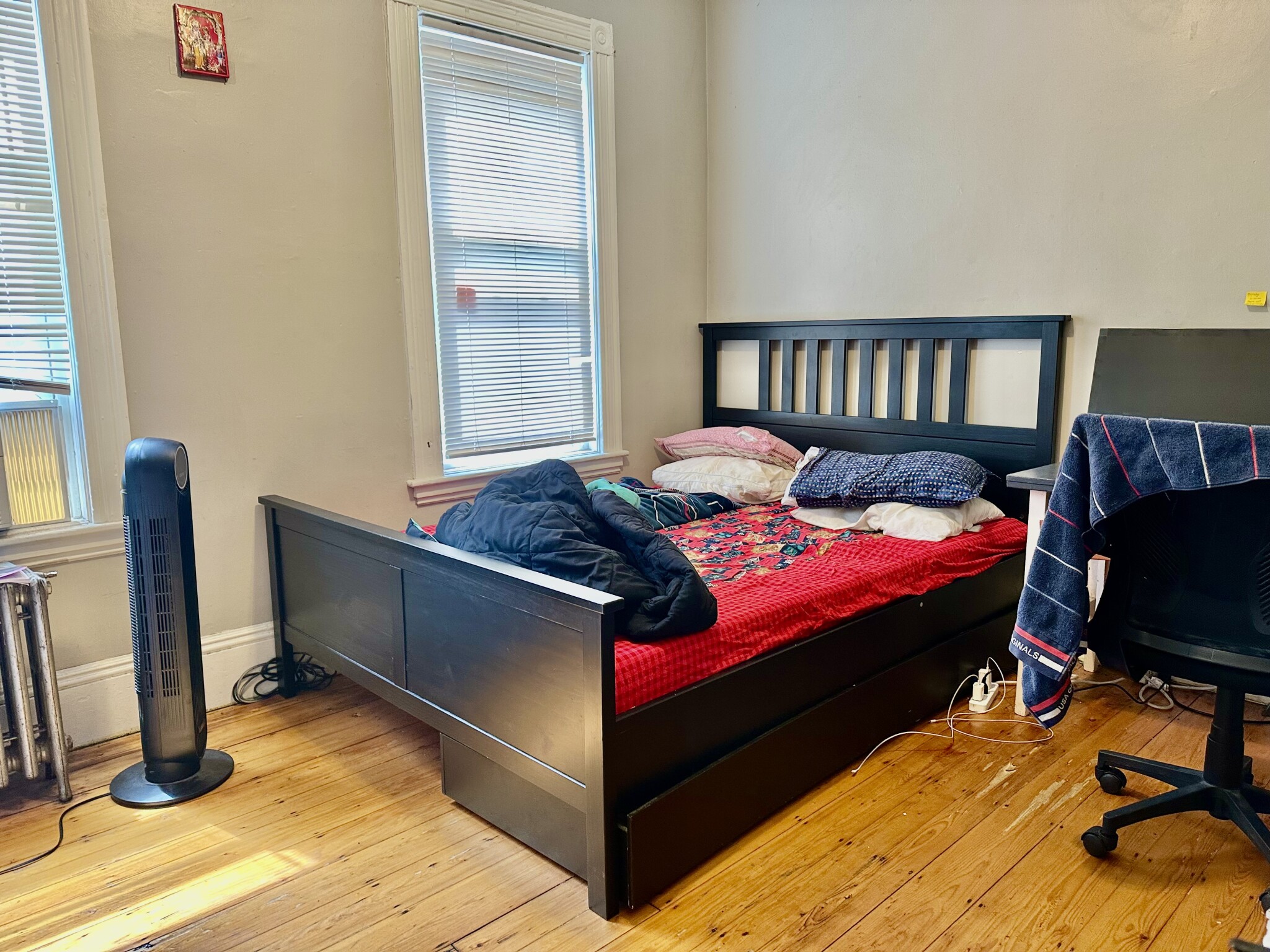 3 bed, 1 bath apartment for rent at 194 Boylston St Unit 2, Jamaica Plain — photo 17 of 27