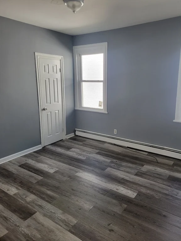 3 bed, 1 bath apartment for rent at 194 Buffinton St Unit 1, Fall River — photo 3 of 6