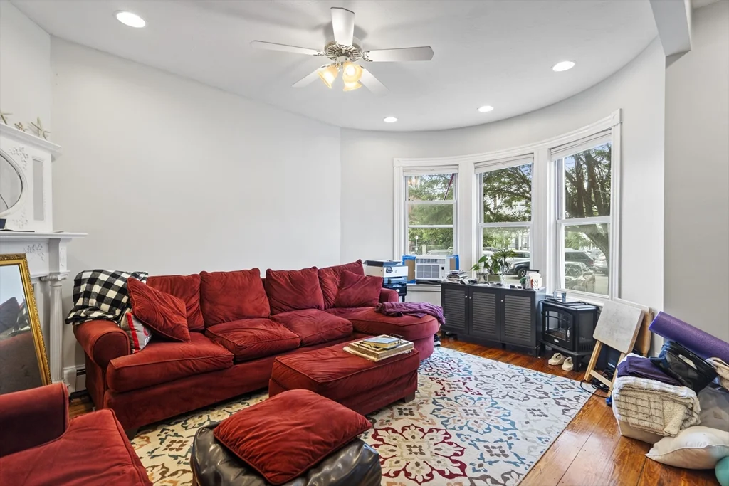2 bed, 1 bath apartment for rent at 194 Emerson St Unit 1, South Boston