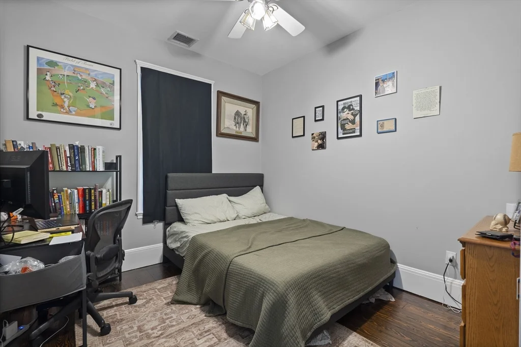 3 bed, 1 bath apartment for rent at 194 Emerson Unit 3, South Boston — photo 3 of 8