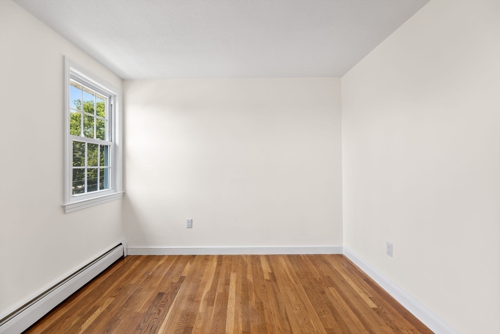 3 bed, 1 bath apartment for rent at 194 Glenellen Rd, West Roxbury — photo 17 of 27