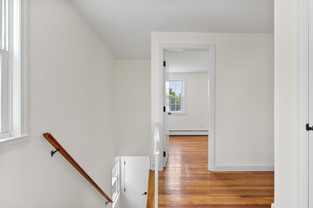 3 bed, 1 bath apartment for rent at 194 Glenellen Rd, West Roxbury — photo 25 of 27