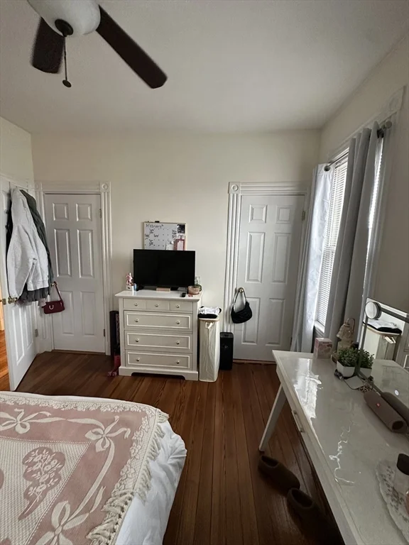3 bed, 1 bath apartment for rent at 194 H St Unit 3, South Boston — photo 5 of 20