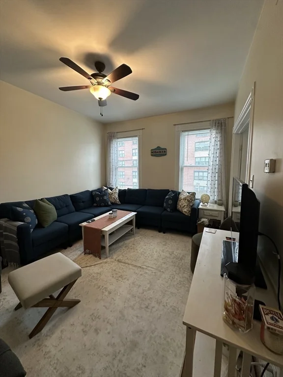3 bed, 1 bath apartment for rent at 194 H St Unit 3, South Boston — photo 8 of 20