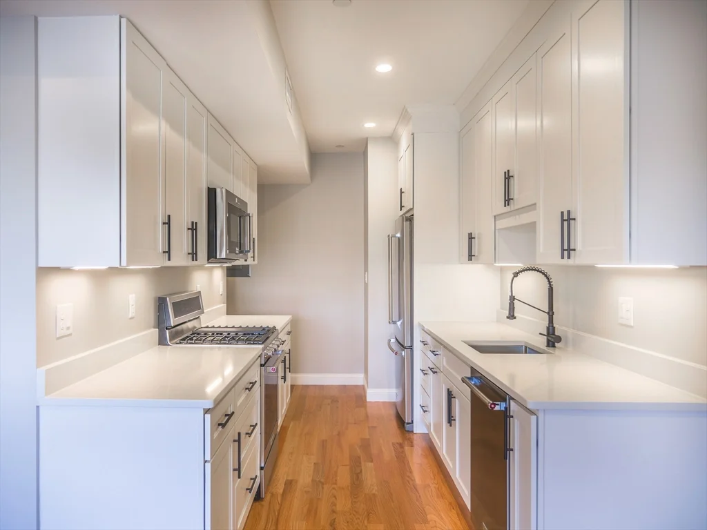 2 bed, 2 bath apartment for rent at 194 Havre St Unit 201, East Boston — photo 2 of 15