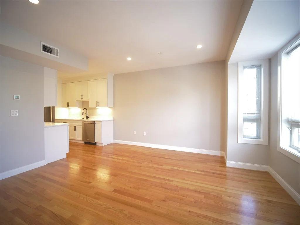 2 bed, 2 bath apartment for rent at 194 Havre St Unit 201, East Boston — photo 4 of 15