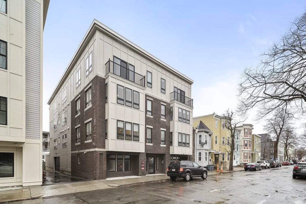 2 bed, 2 bath apartment for rent at 194 Havre St Unit 201, East Boston — photo 15 of 15