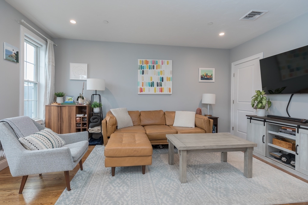 2 bed, 2 bath apartment for rent at 194 K St Unit 2, South Boston — photo 19 of 22