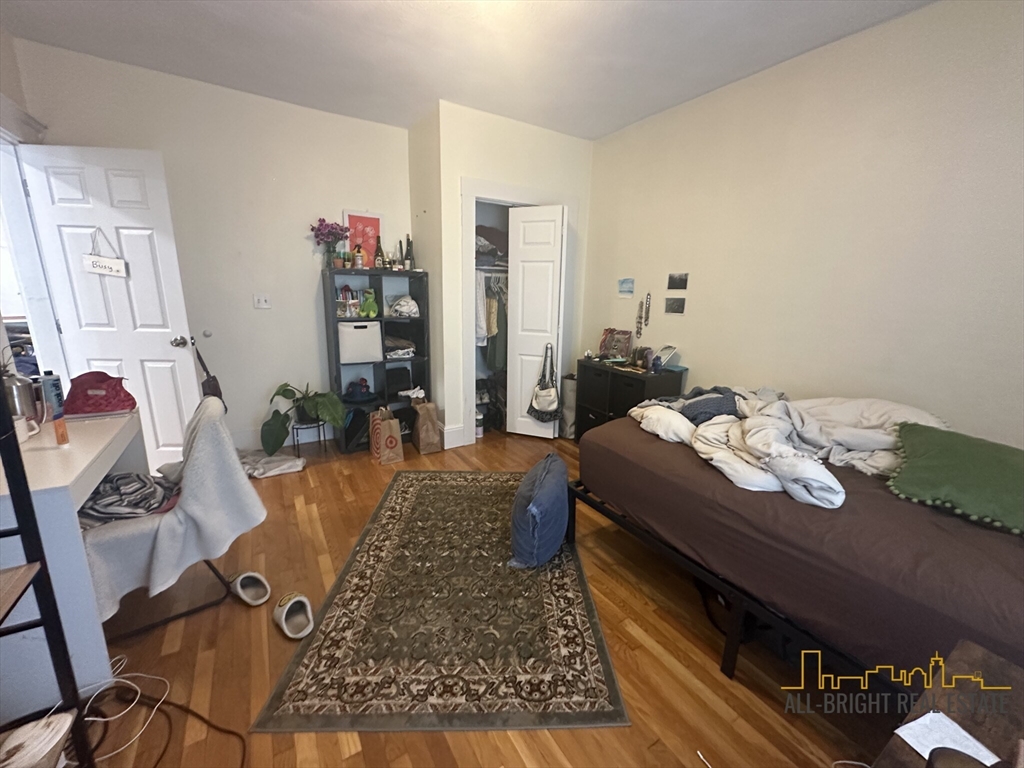 4 bed, 2 bath apartment for rent at 194 Kelton Unit 1, Allston — photo 2 of 13
