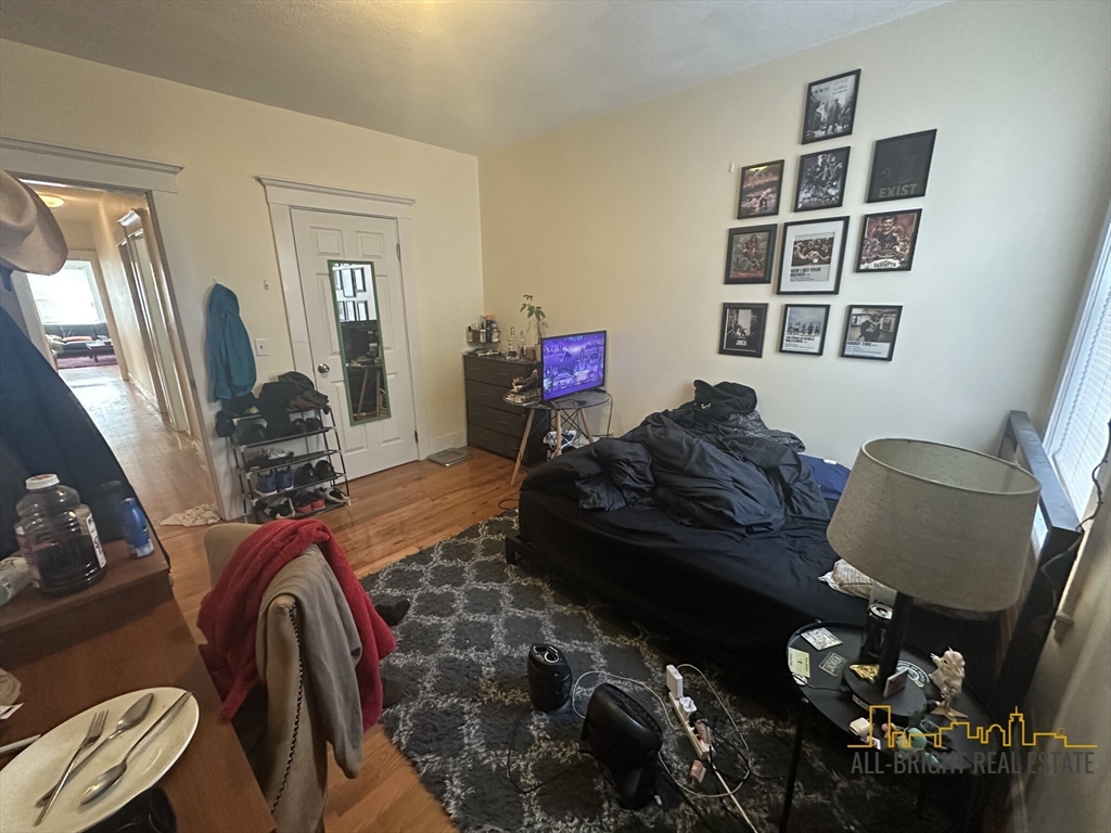 4 bed, 2 bath apartment for rent at 194 Kelton Unit 1, Allston — photo 11 of 13