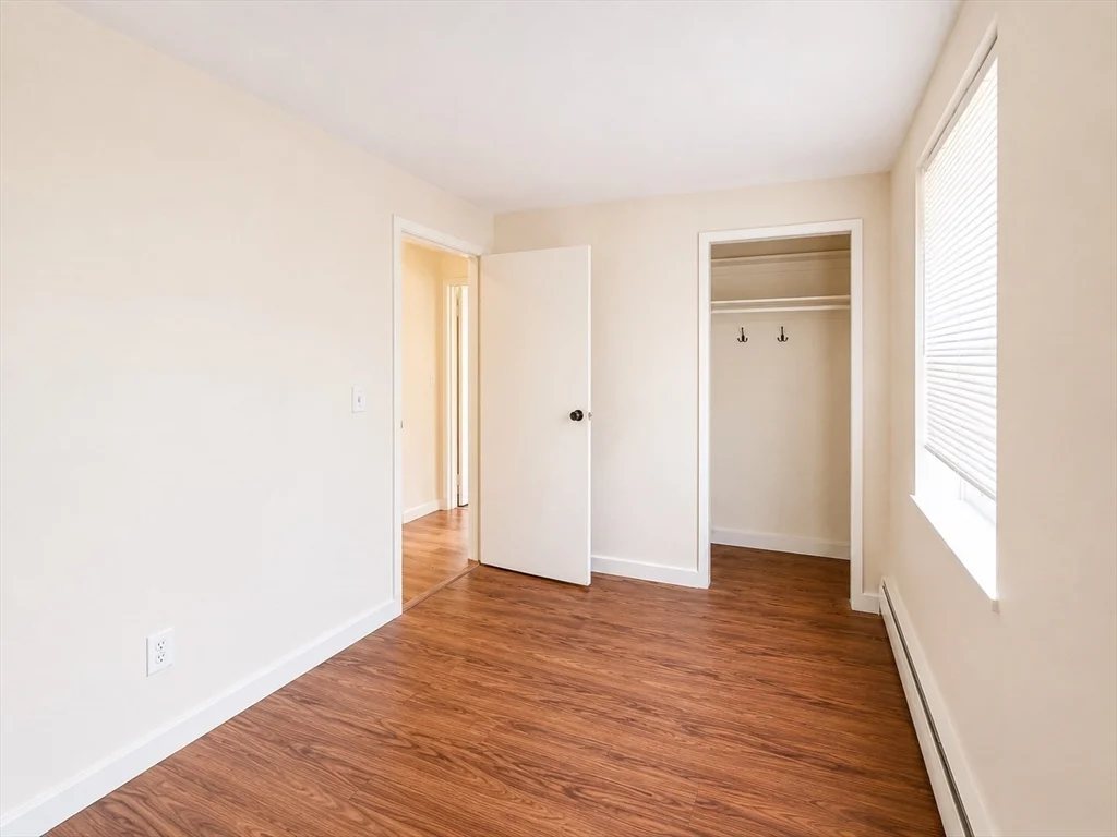 2 bed, 1 bath apartment for rent at 194 Lexignton St Unit U1, Watertown — photo 6 of 17