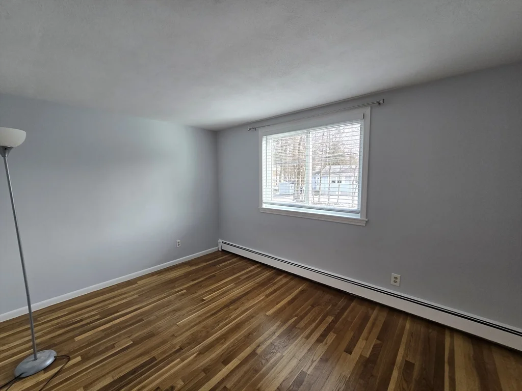 2 bed, 1 bath apartment for rent at 194 Lincoln St Unit 4, Stoughton — photo 11 of 16