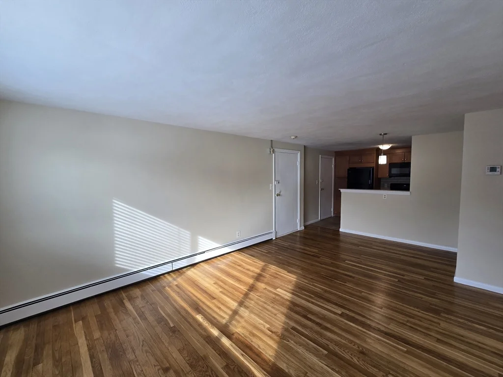 2 bed, 1 bath apartment for rent at 194 Lincoln St Unit 4, Stoughton — photo 5 of 16