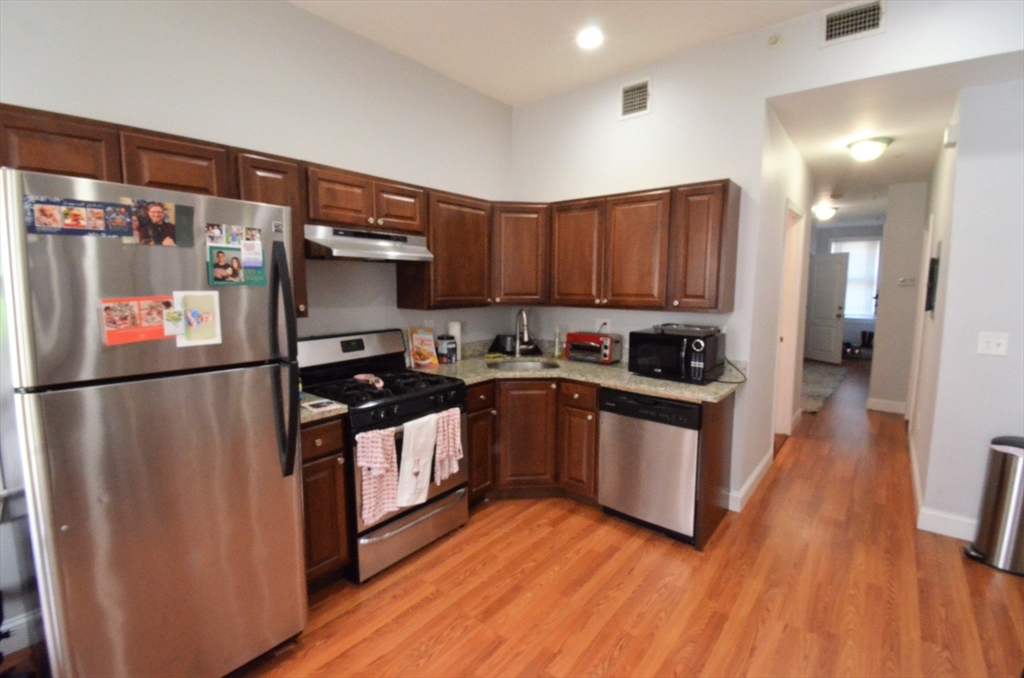 2 bed, 1 bath apartment for rent at 194 Marion St Unit 1, East Boston — photo 2 of 9