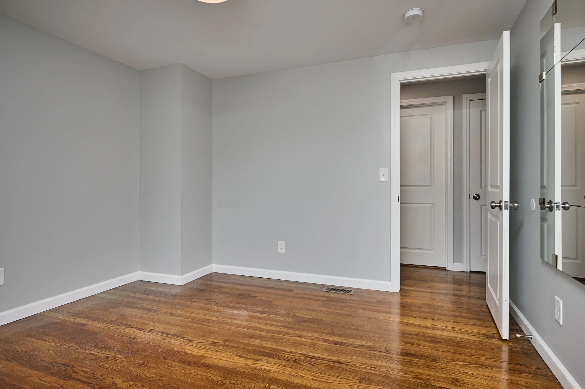 4 bed, 2 bath apartment for rent at 194 Pleasant St, East Longmeadow — photo 16 of 18