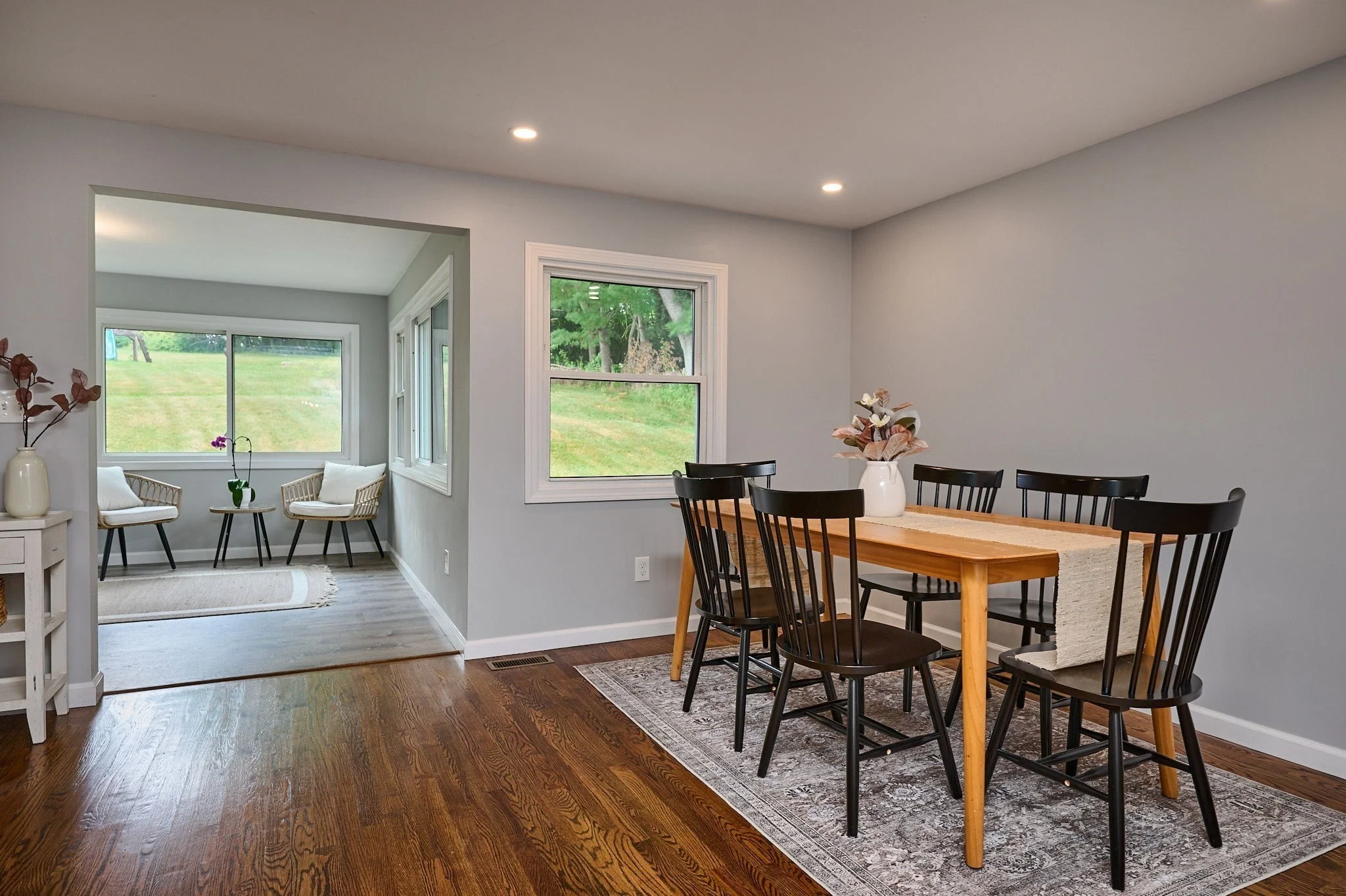 4 bed, 2 bath apartment for rent at 194 Pleasant St, East Longmeadow — photo 6 of 18