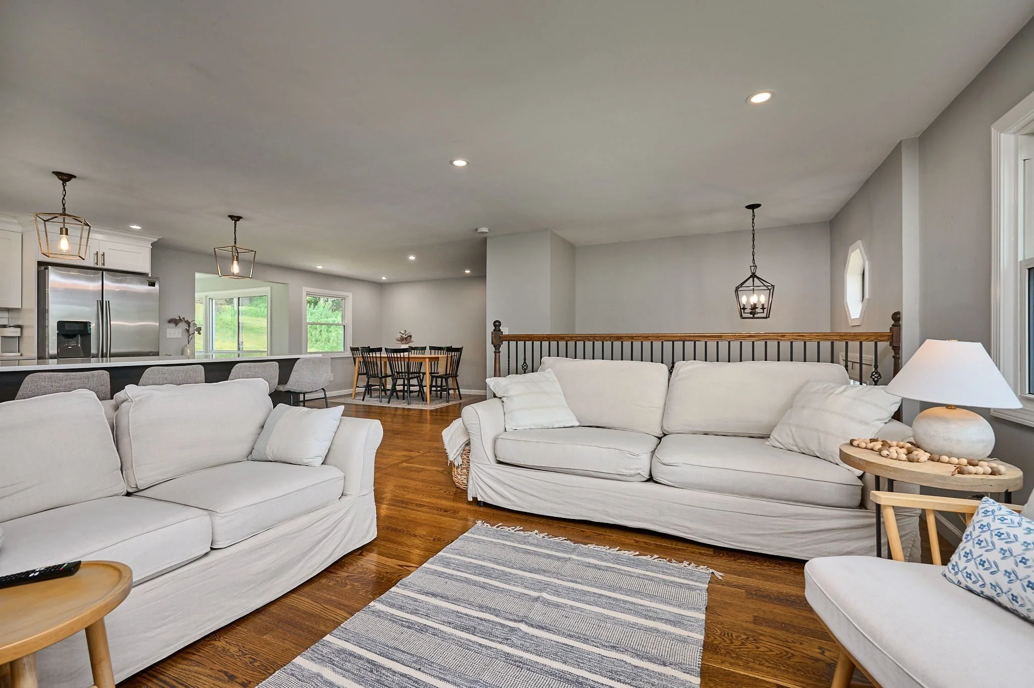 4 bed, 2 bath apartment for rent at 194 Pleasant St, East Longmeadow — photo 7 of 18