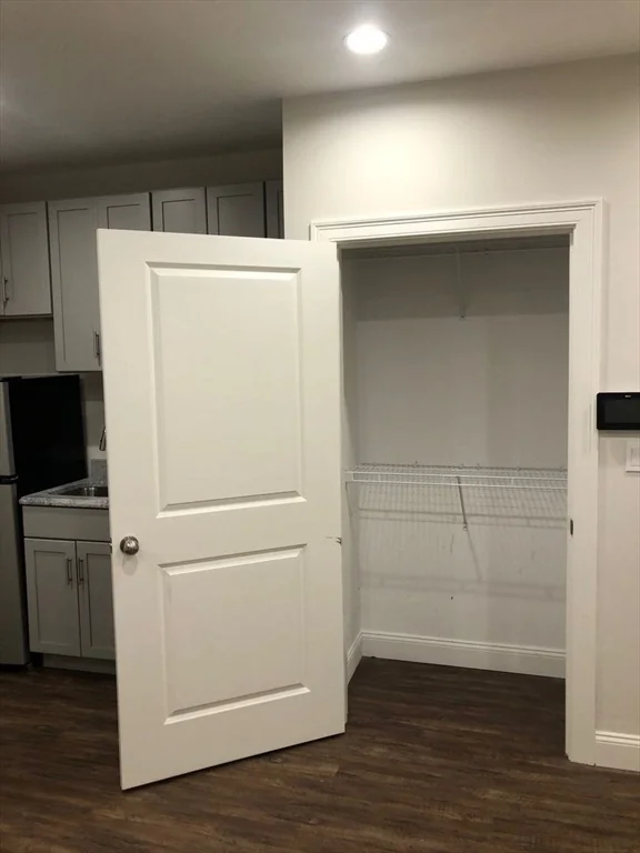 Studio bed, 1 bath apartment for rent at 194 Shirley Ave Unit 17, Revere — photo 4 of 8