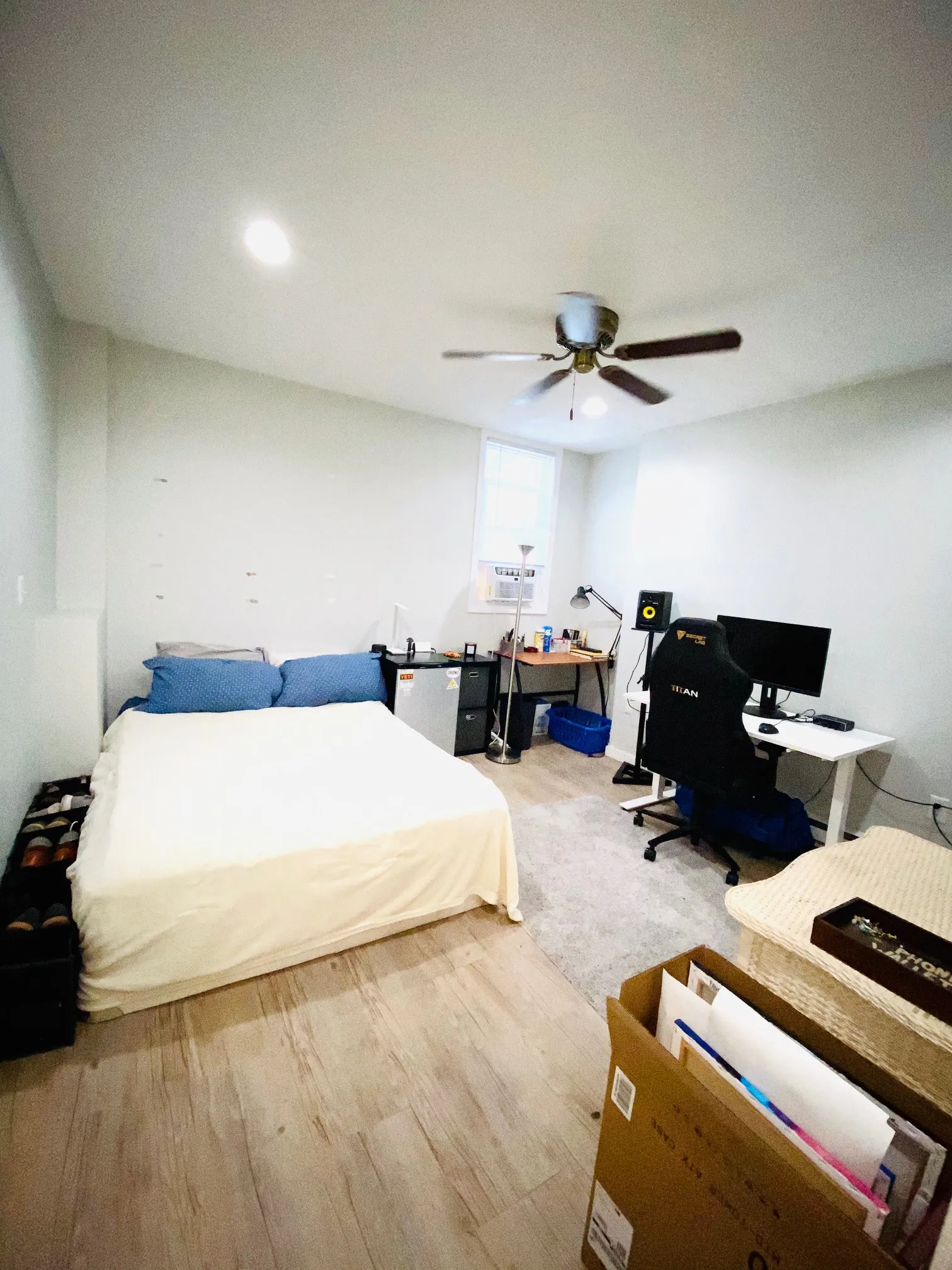 2 bed, 2 bath apartment for rent at 194 Sumner St Unit 403, East Boston — photo 4 of 5