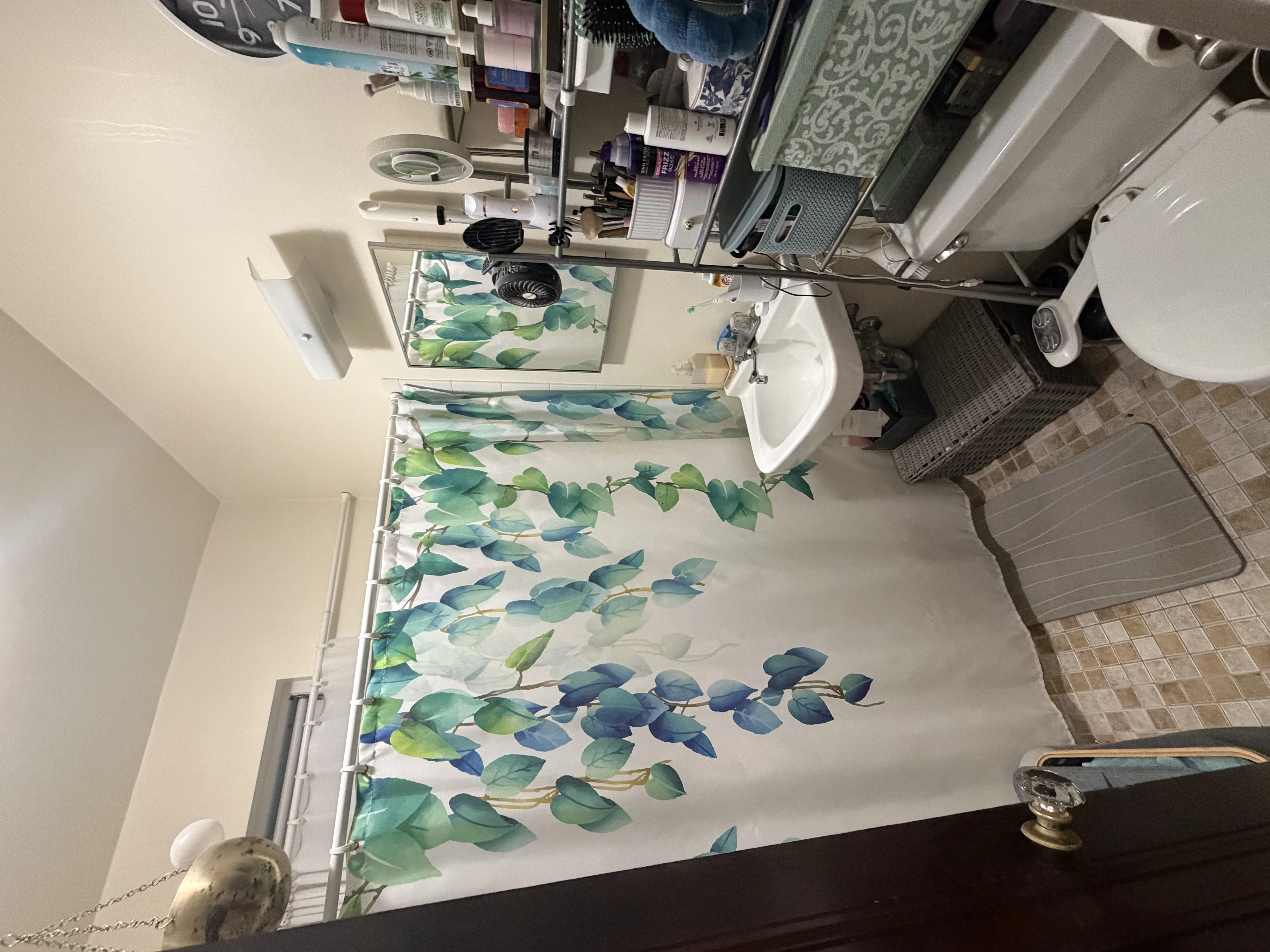 Studio bed, 1 bath apartment for rent at 1940 Commonwealth Ave Unit 27, Brighton — photo 3 of 9