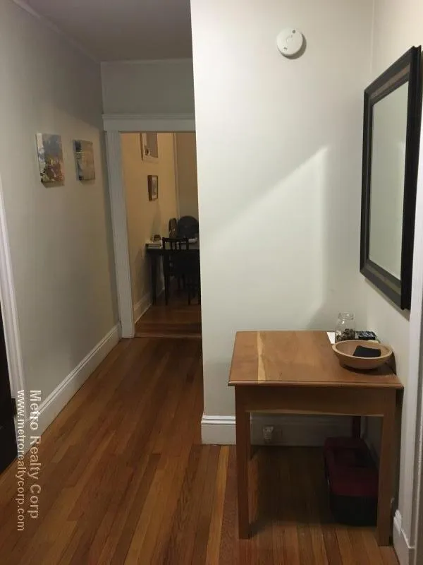 1 bed, 1 bath apartment for rent at 1940 Commonwealth Ave Unit 34, Brighton — photo 5 of 18