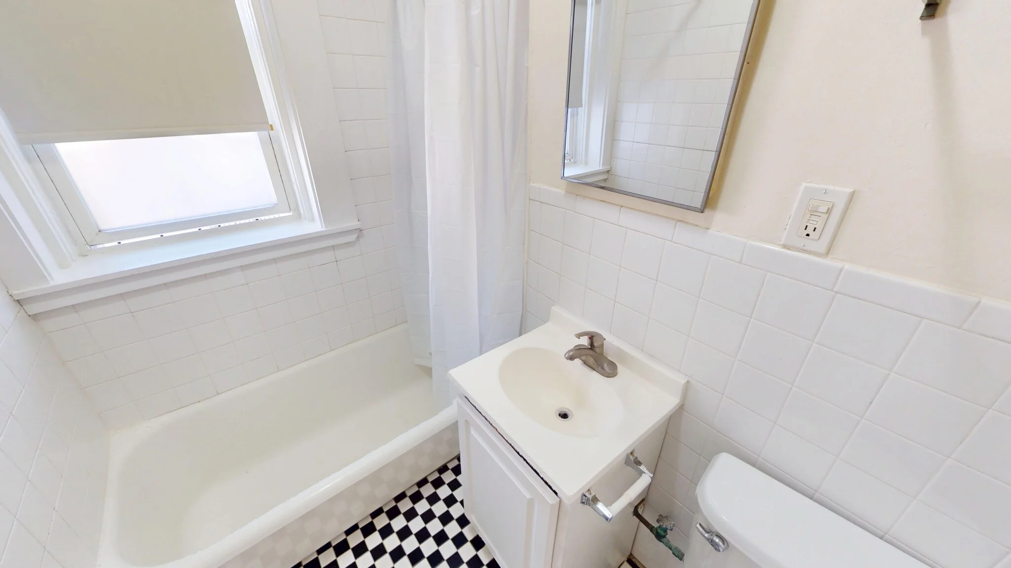 2 bed, 1 bath apartment for rent at 1940 Commonwealth Ave Unit 46, Brighton — photo 15 of 31