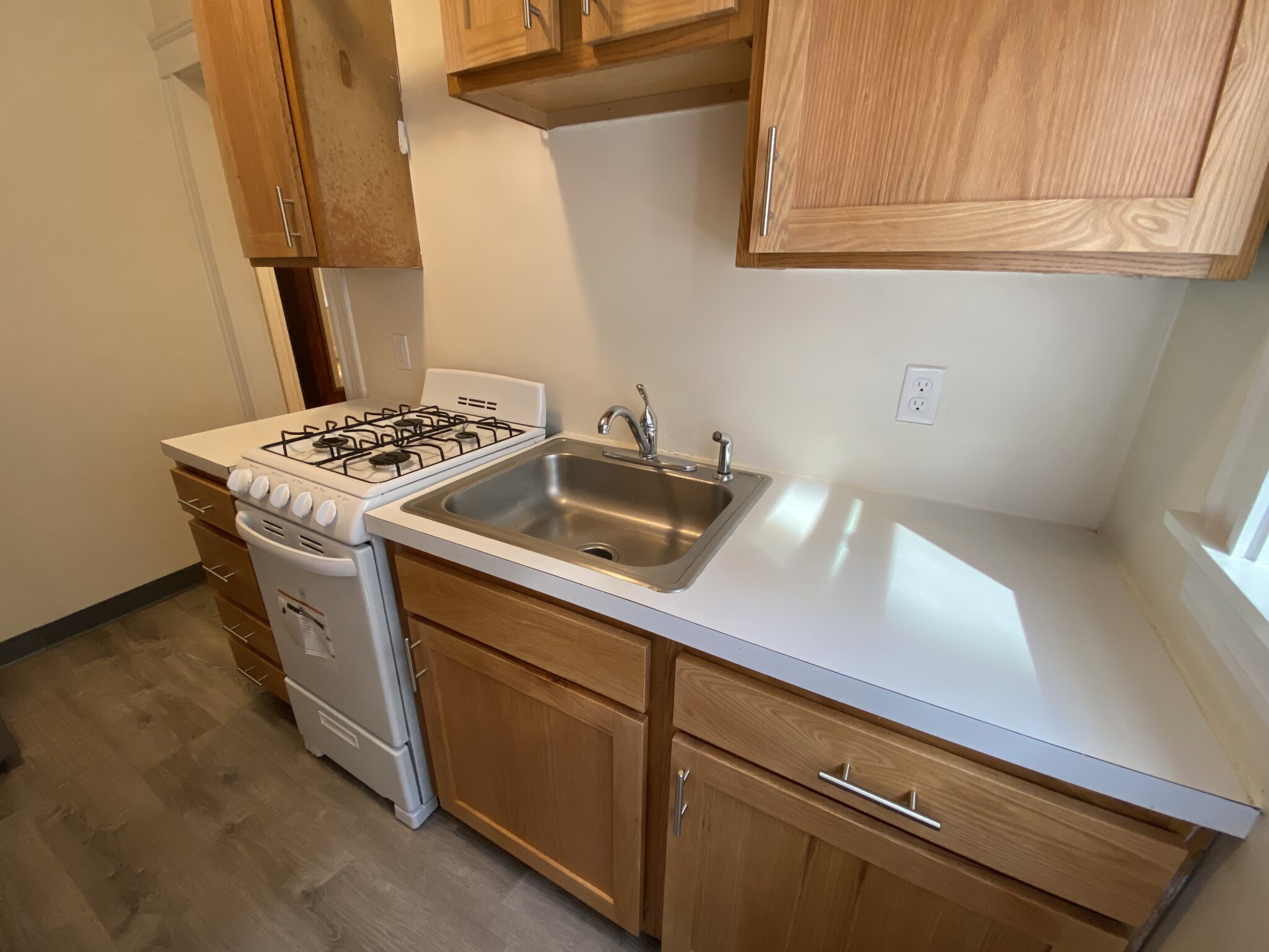 Studio bed, 1 bath apartment for rent at 1940 Commonwealth Ave Unit 47, Brighton — photo 26 of 31