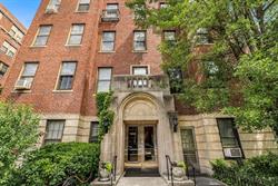 1 bed, 1 bath apartment for rent at 1945 Commonwealth Ave Unit 33, Brighton