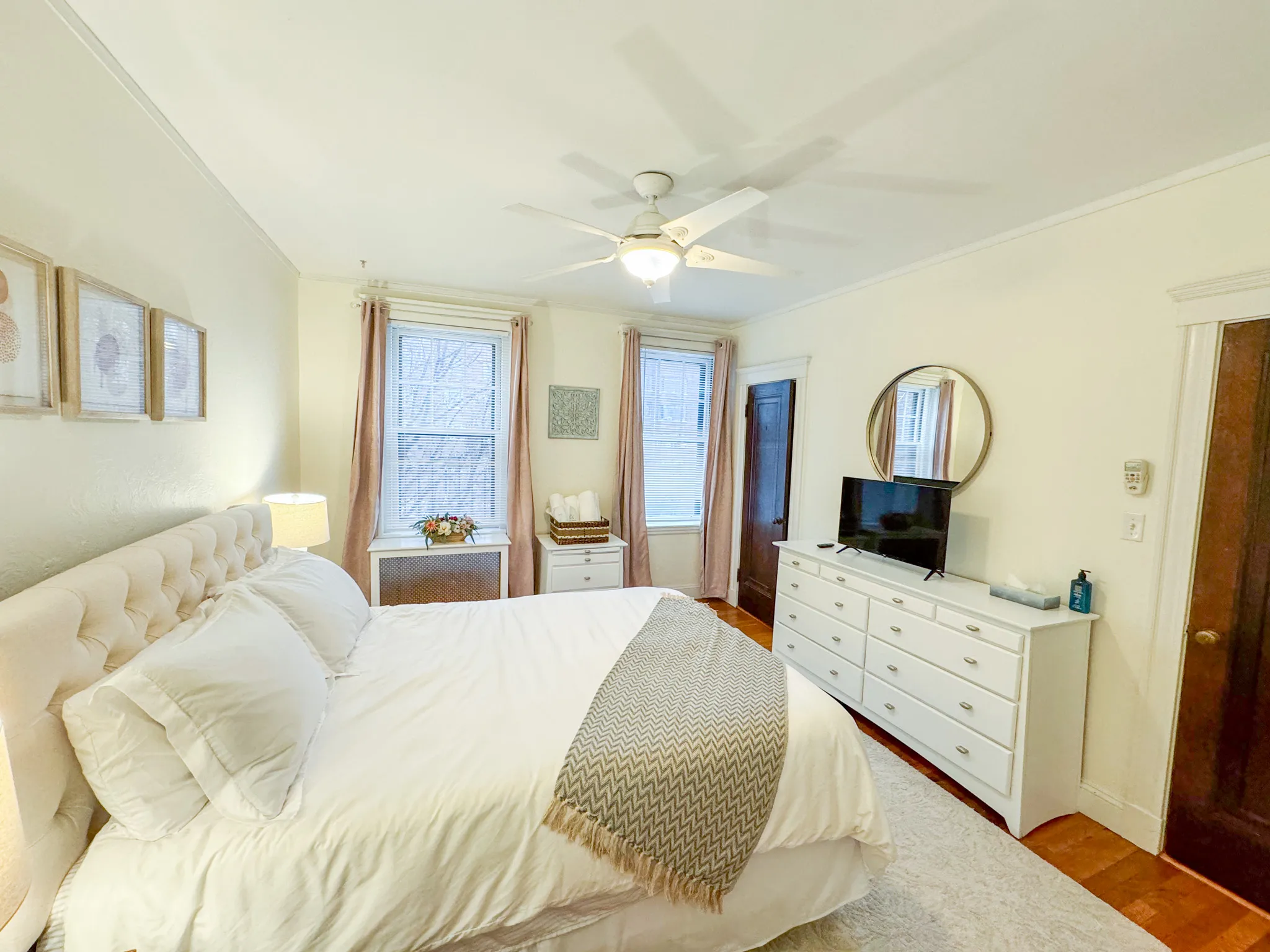 1 bed, 1 bath apartment for rent at 1945 Commonwealth Ave Unit 47, Brighton — photo 2 of 12